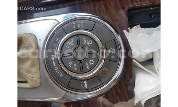 Buy Import Nissan Patrol White Car in Import - Dubai in Maseru Buy Import Nissan Patrol White Car in Import - Dubai in Maseru