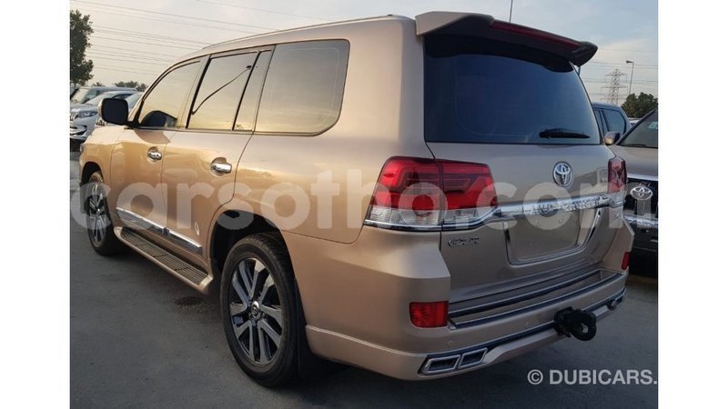 Big with watermark toyota land cruiser maseru import dubai 17233