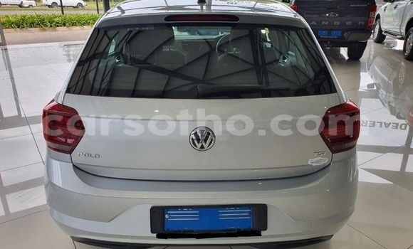 Sayi Na hannu Volkswagen Polo Silver Mota in Mafeteng a Mafeteng Sayi Na hannu Volkswagen Polo Silver Mota in Mafeteng a Mafeteng