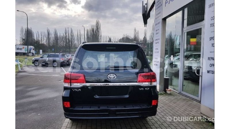 Big with watermark toyota land cruiser maseru import dubai 17246