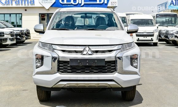 اشتري Imported Mitsubishi L200 White سيارة في Import - Dubai في Maseru اشتري Imported Mitsubishi L200 White سيارة في Import - Dubai في Maseru