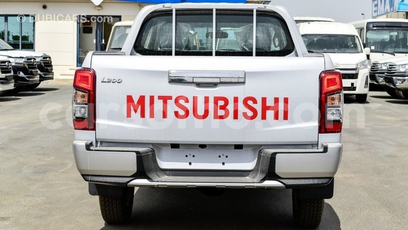 Big with watermark mitsubishi l200 maseru import dubai 17265
