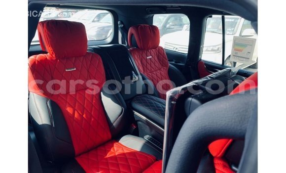 Sayi Imported Lexus LX Black Mota in Import - Dubai a Maseru Sayi Imported Lexus LX Black Mota in Import - Dubai a Maseru