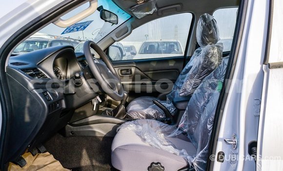 اشتري Imported Mitsubishi L200 White سيارة في Import - Dubai في Maseru اشتري Imported Mitsubishi L200 White سيارة في Import - Dubai في Maseru