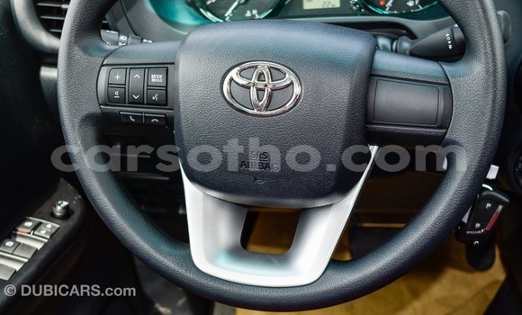 اشتري Imported Toyota Hilux White سيارة في Import - Dubai في Maseru اشتري Imported Toyota Hilux White سيارة في Import - Dubai في Maseru