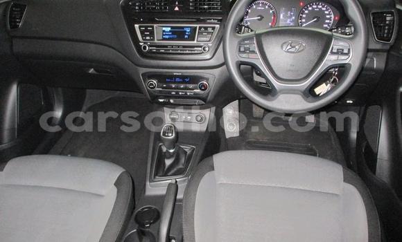 Acheter Occasion Voiture Hyundai i20 Gris à Maseru, Maseru Acheter Occasion Voiture Hyundai i20 Gris à Maseru, Maseru