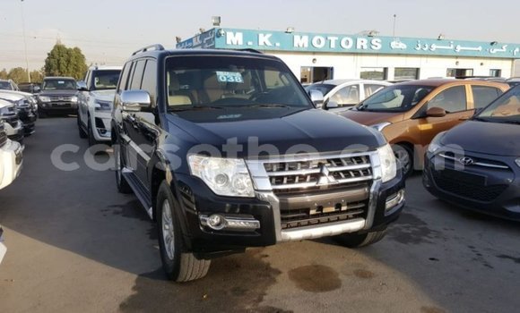 Sayi Imported Mitsubishi Pajero Black Mota in Import - Dubai a Maseru Sayi Imported Mitsubishi Pajero Black Mota in Import - Dubai a Maseru