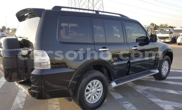Sayi Imported Mitsubishi Pajero Black Mota in Import - Dubai a Maseru Sayi Imported Mitsubishi Pajero Black Mota in Import - Dubai a Maseru