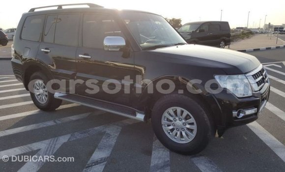 Sayi Imported Mitsubishi Pajero Black Mota in Import - Dubai a Maseru Sayi Imported Mitsubishi Pajero Black Mota in Import - Dubai a Maseru
