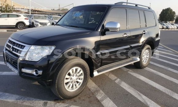 Sayi Imported Mitsubishi Pajero Black Mota in Import - Dubai a Maseru Sayi Imported Mitsubishi Pajero Black Mota in Import - Dubai a Maseru