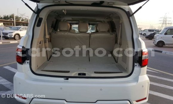 Acheter Import Voiture Nissan Patrol Blanc à Import - Dubai, Maseru Acheter Import Voiture Nissan Patrol Blanc à Import - Dubai, Maseru