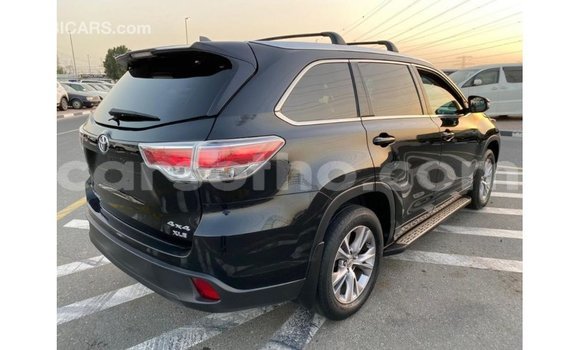 Buy Import Toyota Highlander Black Car in Import - Dubai in Maseru Buy Import Toyota Highlander Black Car in Import - Dubai in Maseru