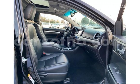 Buy Import Toyota Highlander Black Car in Import - Dubai in Maseru Buy Import Toyota Highlander Black Car in Import - Dubai in Maseru