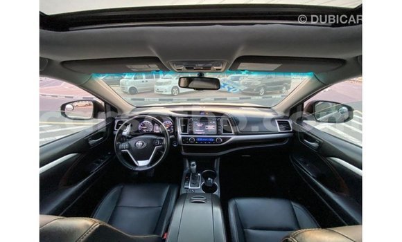 Buy Import Toyota Highlander Black Car in Import - Dubai in Maseru Buy Import Toyota Highlander Black Car in Import - Dubai in Maseru