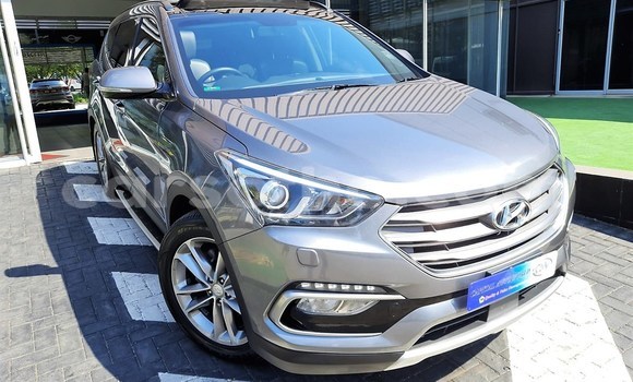 Buy Used Hyundai Santa Fe Silver Car in Maputsoa in Leribe Buy Used Hyundai Santa Fe Silver Car in Maputsoa in Leribe
