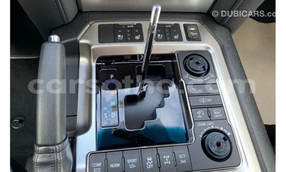 Sayi Imported Toyota Land Cruiser Other Mota in Import - Dubai a Maseru Sayi Imported Toyota Land Cruiser Other Mota in Import - Dubai a Maseru