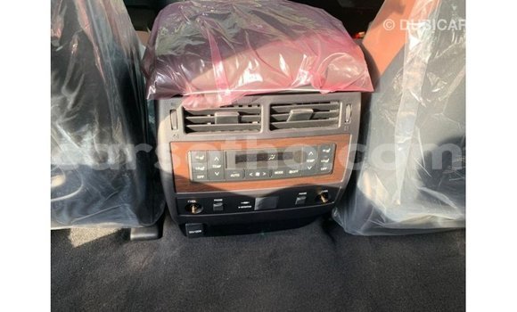 Sayi Imported Toyota Land Cruiser Other Mota in Import - Dubai a Maseru Sayi Imported Toyota Land Cruiser Other Mota in Import - Dubai a Maseru