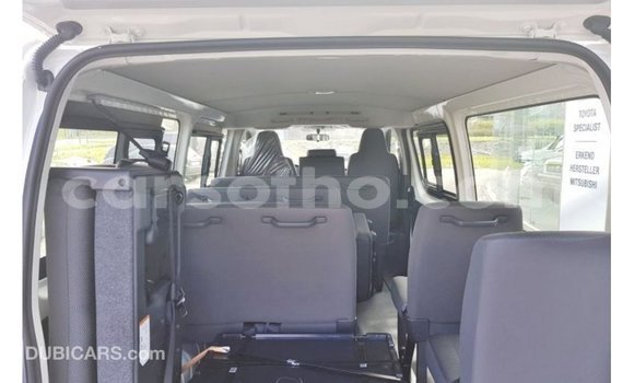 اشتري Imported Toyota Hiace White سيارة في Import - Dubai في Maseru اشتري Imported Toyota Hiace White سيارة في Import - Dubai في Maseru