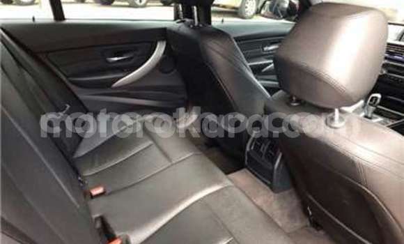 Acheter Occasion Voiture BMW 3–Series Rouge à Maseru, Maseru Acheter Occasion Voiture BMW 3–Series Rouge à Maseru, Maseru