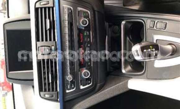 Acheter Occasion Voiture BMW 3–Series Rouge à Maseru, Maseru Acheter Occasion Voiture BMW 3–Series Rouge à Maseru, Maseru