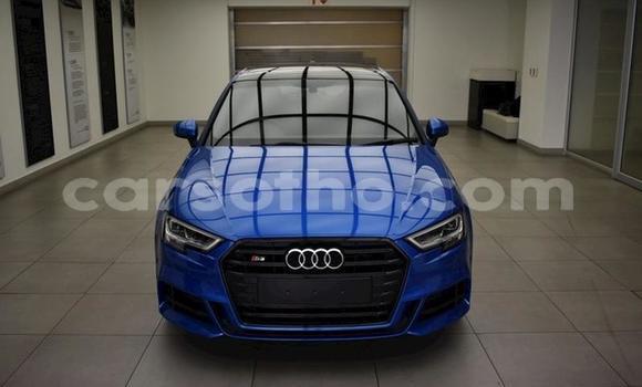 Sayi Na hannu Audi S3 Blue Mota in Maseru a Maseru Sayi Na hannu Audi S3 Blue Mota in Maseru a Maseru