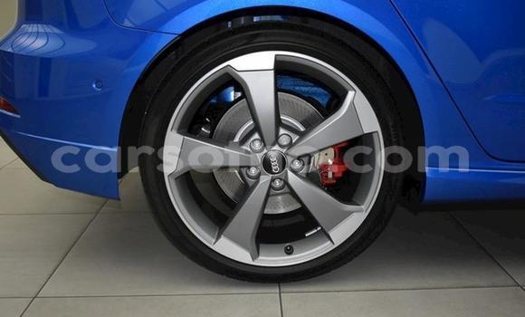 Sayi Na hannu Audi S3 Blue Mota in Maseru a Maseru Sayi Na hannu Audi S3 Blue Mota in Maseru a Maseru