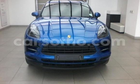 Sayi Na hannu Porsche Cayenne Blue Mota in Maseru a Maseru Sayi Na hannu Porsche Cayenne Blue Mota in Maseru a Maseru