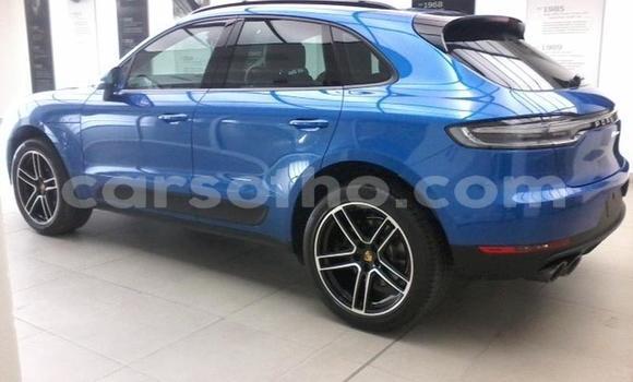Sayi Na hannu Porsche Cayenne Blue Mota in Maseru a Maseru Sayi Na hannu Porsche Cayenne Blue Mota in Maseru a Maseru