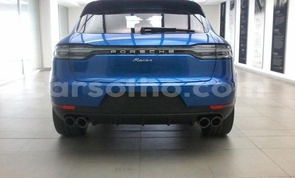 Sayi Na hannu Porsche Cayenne Blue Mota in Maseru a Maseru Sayi Na hannu Porsche Cayenne Blue Mota in Maseru a Maseru
