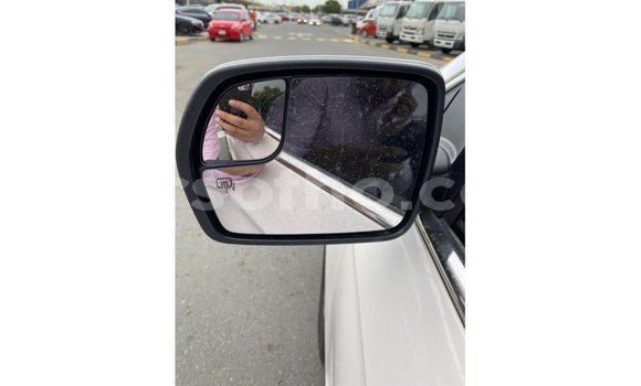 Sayi Imported Ford Edge White Mota in Import - Dubai a Maseru Sayi Imported Ford Edge White Mota in Import - Dubai a Maseru