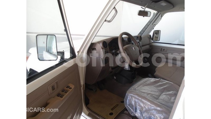 Big with watermark toyota land cruiser maseru import dubai 17353