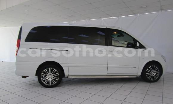 Acheter Occasion Voiture Mercedes Viano Blanc à Maseru, Maseru Acheter Occasion Voiture Mercedes Viano Blanc à Maseru, Maseru