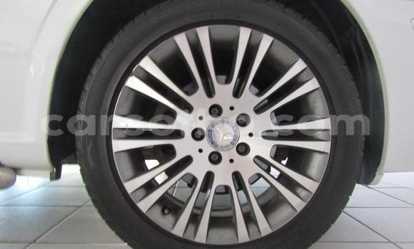 Acheter Occasion Voiture Mercedes Viano Blanc à Maseru, Maseru Acheter Occasion Voiture Mercedes Viano Blanc à Maseru, Maseru