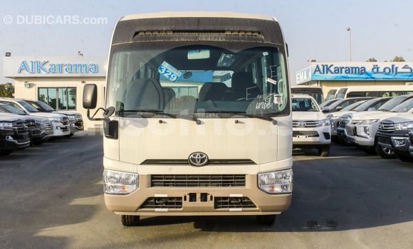 اشتري Imported Toyota Coaster White سيارة في Import - Dubai في Maseru اشتري Imported Toyota Coaster White سيارة في Import - Dubai في Maseru