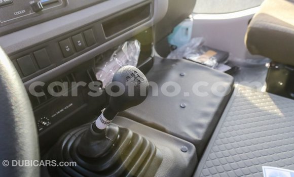 اشتري Imported Toyota Coaster White سيارة في Import - Dubai في Maseru اشتري Imported Toyota Coaster White سيارة في Import - Dubai في Maseru