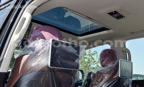 اشتري Imported Toyota Land Cruiser Black سيارة في Import - Dubai في Maseru اشتري Imported Toyota Land Cruiser Black سيارة في Import - Dubai في Maseru