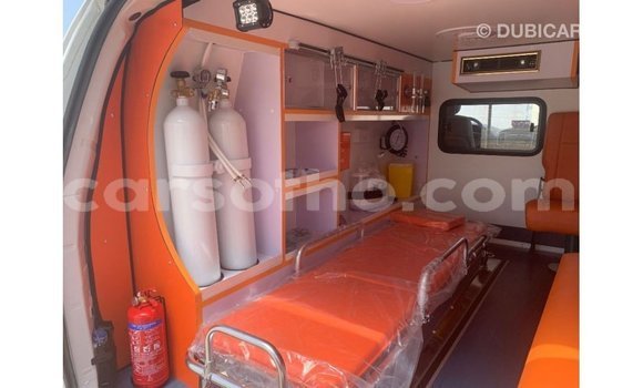 Sayi Imported Hyundai Accent White Mota in Import - Dubai a Maseru Sayi Imported Hyundai Accent White Mota in Import - Dubai a Maseru