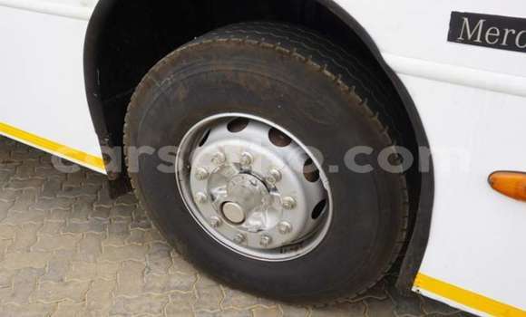 اشتري مستعمل Mercedes-Benz 200 White سيارة في Maseru في Maseru اشتري مستعمل Mercedes-Benz 200 White سيارة في Maseru في Maseru