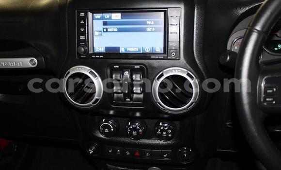 Sayi Na hannu Jeep Wrangler Red Mota in Roma a Maseru Sayi Na hannu Jeep Wrangler Red Mota in Roma a Maseru