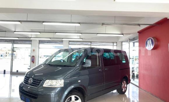 Acheter Occasion Voiture Volkswagen Caravelle Bleu à Maseru, Maseru Acheter Occasion Voiture Volkswagen Caravelle Bleu à Maseru, Maseru
