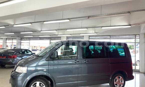 Acheter Occasion Voiture Volkswagen Caravelle Bleu à Maseru, Maseru Acheter Occasion Voiture Volkswagen Caravelle Bleu à Maseru, Maseru