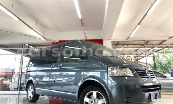 Acheter Occasion Voiture Volkswagen Caravelle Bleu à Maseru, Maseru Acheter Occasion Voiture Volkswagen Caravelle Bleu à Maseru, Maseru