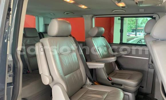 Acheter Occasion Voiture Volkswagen Caravelle Bleu à Maseru, Maseru Acheter Occasion Voiture Volkswagen Caravelle Bleu à Maseru, Maseru