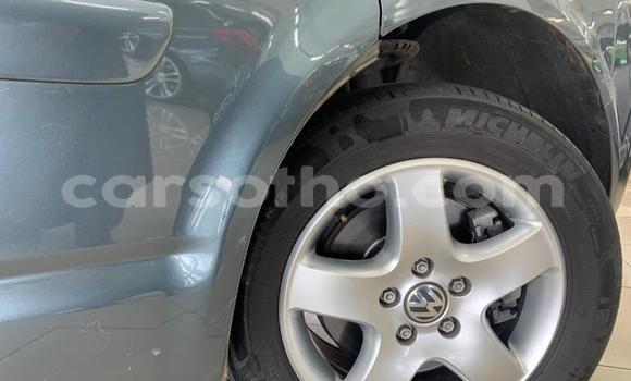 Acheter Occasion Voiture Volkswagen Caravelle Bleu à Maseru, Maseru Acheter Occasion Voiture Volkswagen Caravelle Bleu à Maseru, Maseru