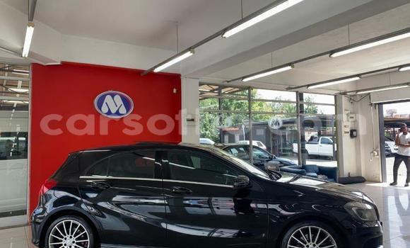 Sayi Na hannu Mercedes-Benz A–Class Black Mota in Maseru a Maseru Sayi Na hannu Mercedes-Benz A–Class Black Mota in Maseru a Maseru