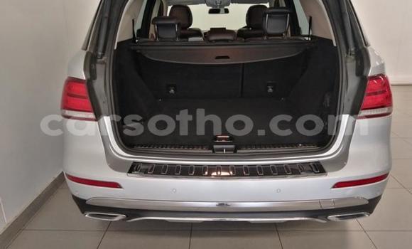 Acheter Occasion Voiture Mercedes-Benz GLE Gris à Maseru, Maseru Acheter Occasion Voiture Mercedes-Benz GLE Gris à Maseru, Maseru