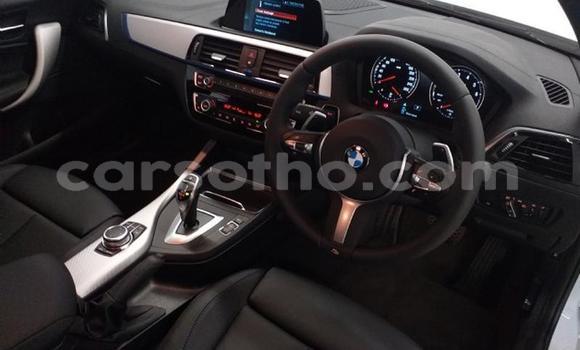 Acheter Occasion Voiture BMW 1–Series Blanc à Maseru, Maseru Acheter Occasion Voiture BMW 1–Series Blanc à Maseru, Maseru