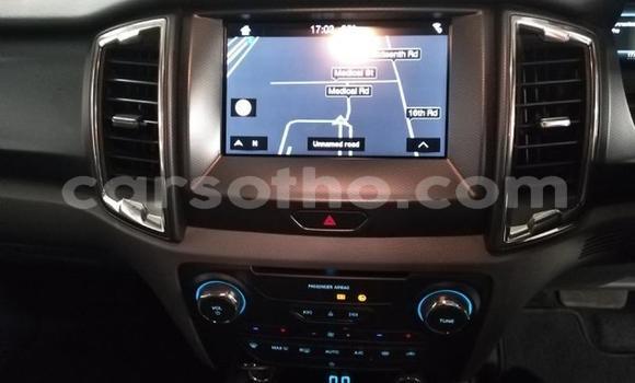 Sayi Na hannu Ford Ranger White Mota in Maseru a Maseru Sayi Na hannu Ford Ranger White Mota in Maseru a Maseru