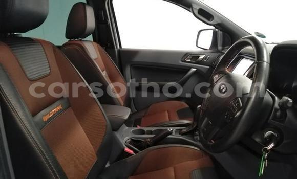 Sayi Na hannu Ford Ranger White Mota in Maseru a Maseru Sayi Na hannu Ford Ranger White Mota in Maseru a Maseru