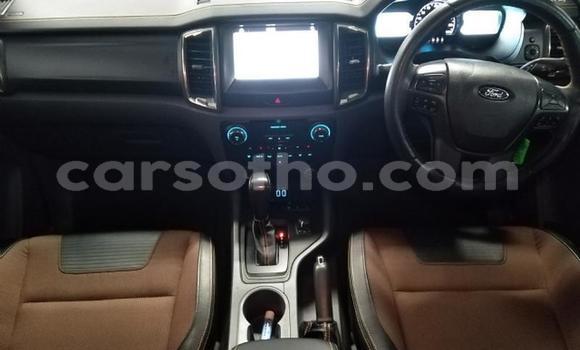 Sayi Na hannu Ford Ranger White Mota in Maseru a Maseru Sayi Na hannu Ford Ranger White Mota in Maseru a Maseru